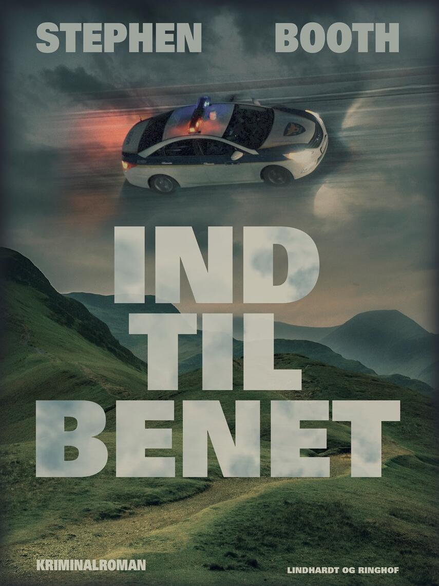 Stephen Booth: Ind til benet : kriminalroman